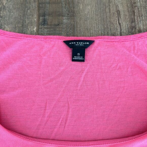 Ann Taylor Pink Tank top, bright, girlcore, feminine, barbie, spring, size small - Picture 3 of 5